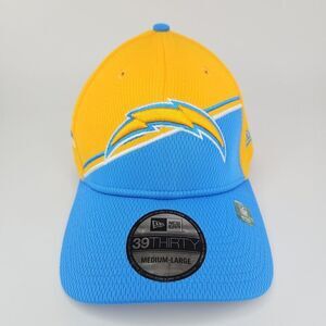 Los Angeles Chargers New Era 39THIRTY Hat On Field Blue‎ Gold Bolt Flex M/L